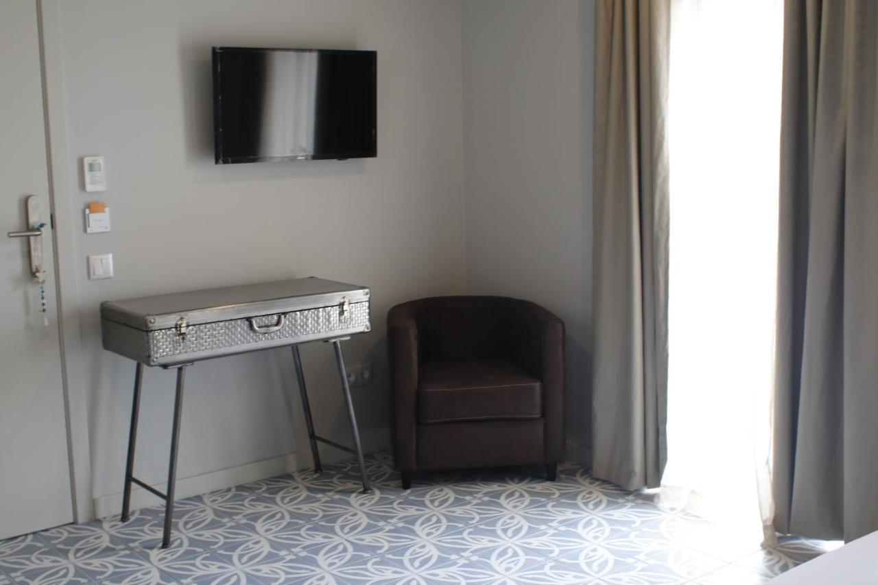 Praia da Vitória Royal Beach Hostel מראה חיצוני תמונה