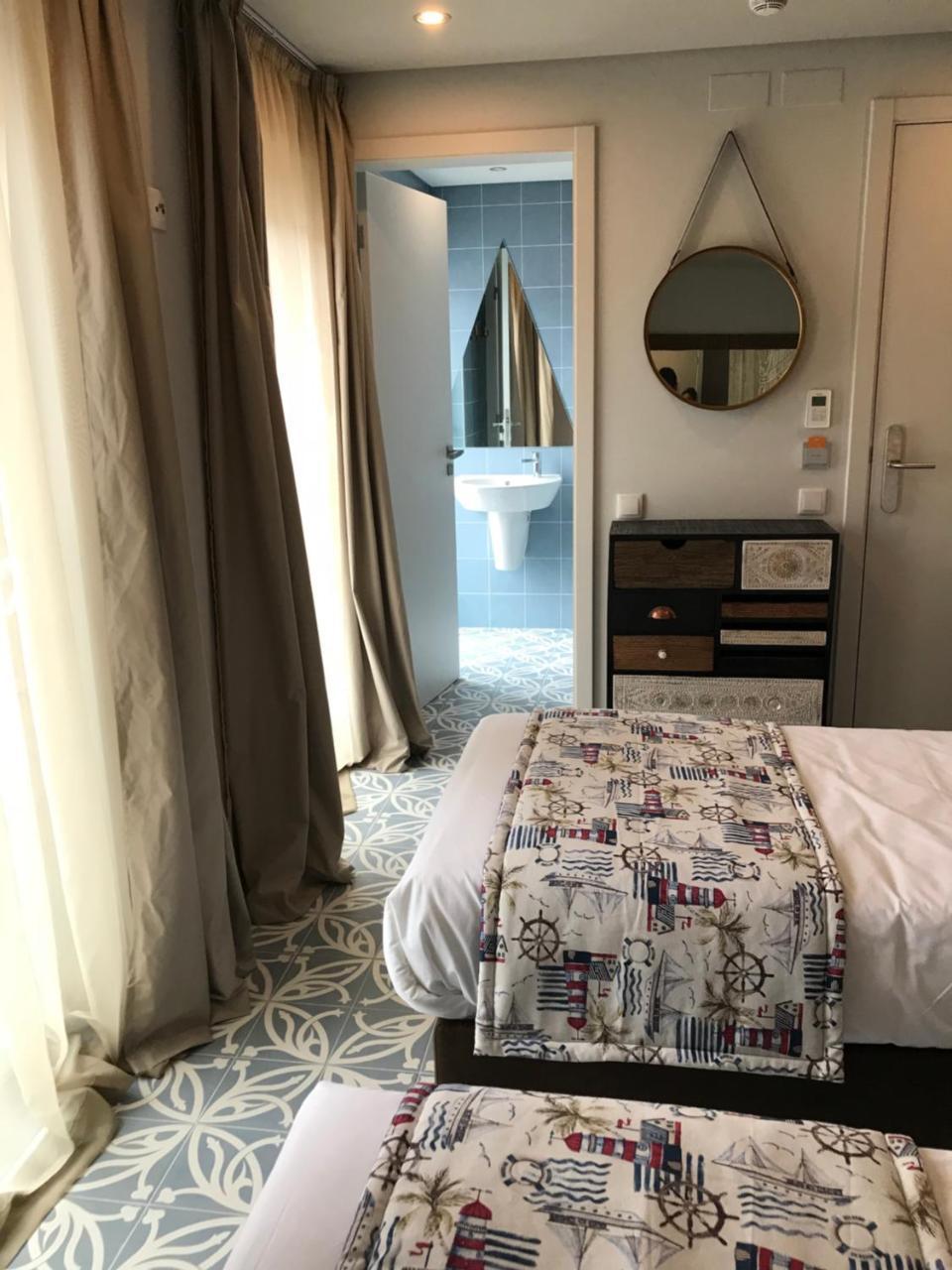 Praia da Vitória Royal Beach Hostel מראה חיצוני תמונה