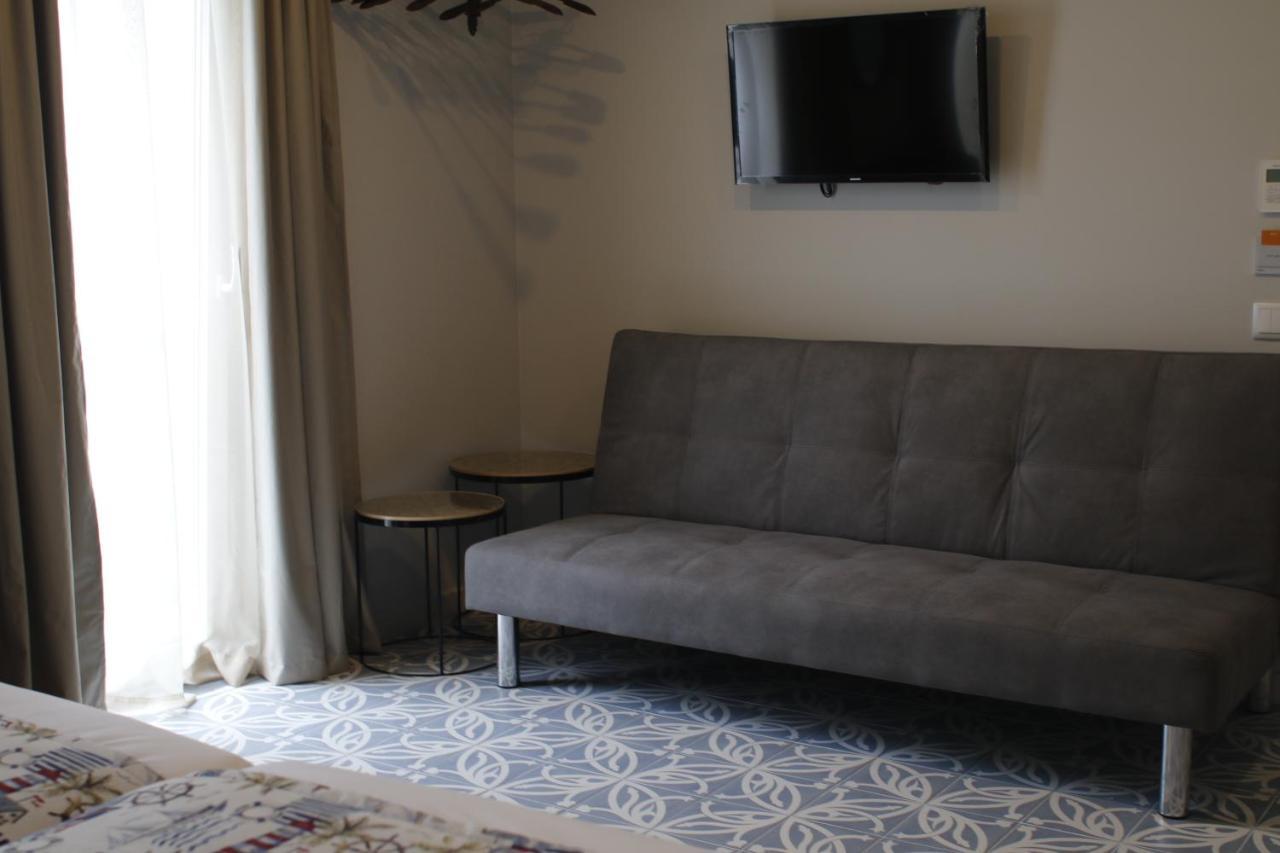 Praia da Vitória Royal Beach Hostel מראה חיצוני תמונה