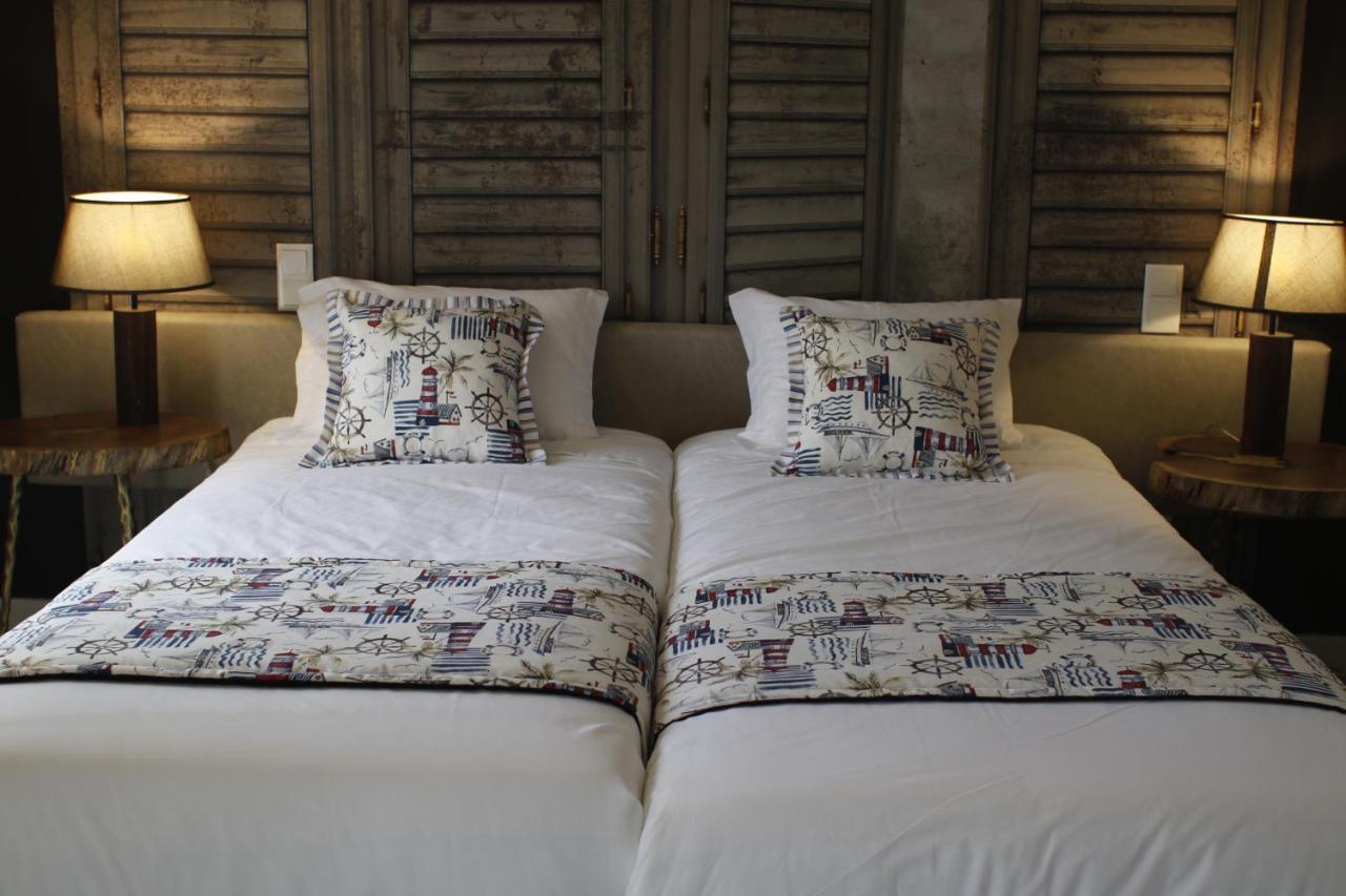 Praia da Vitória Royal Beach Hostel מראה חיצוני תמונה