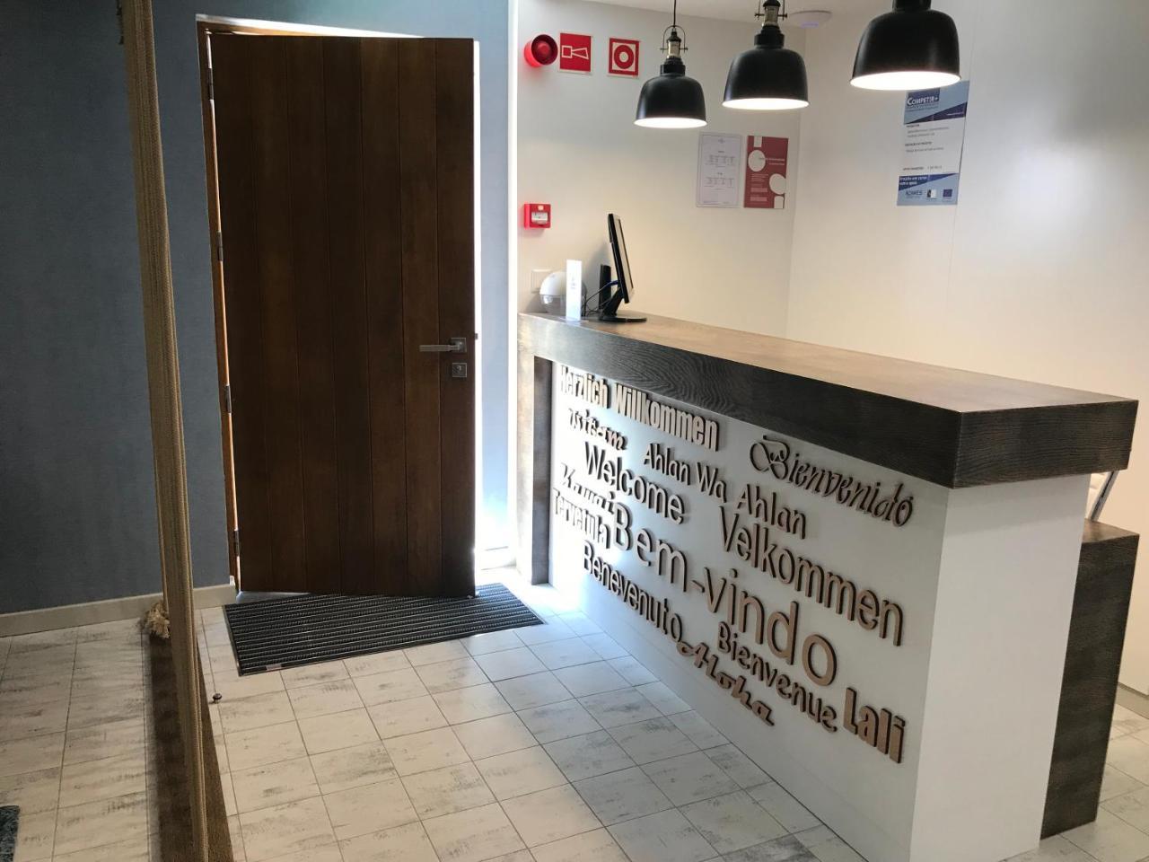Praia da Vitória Royal Beach Hostel מראה חיצוני תמונה