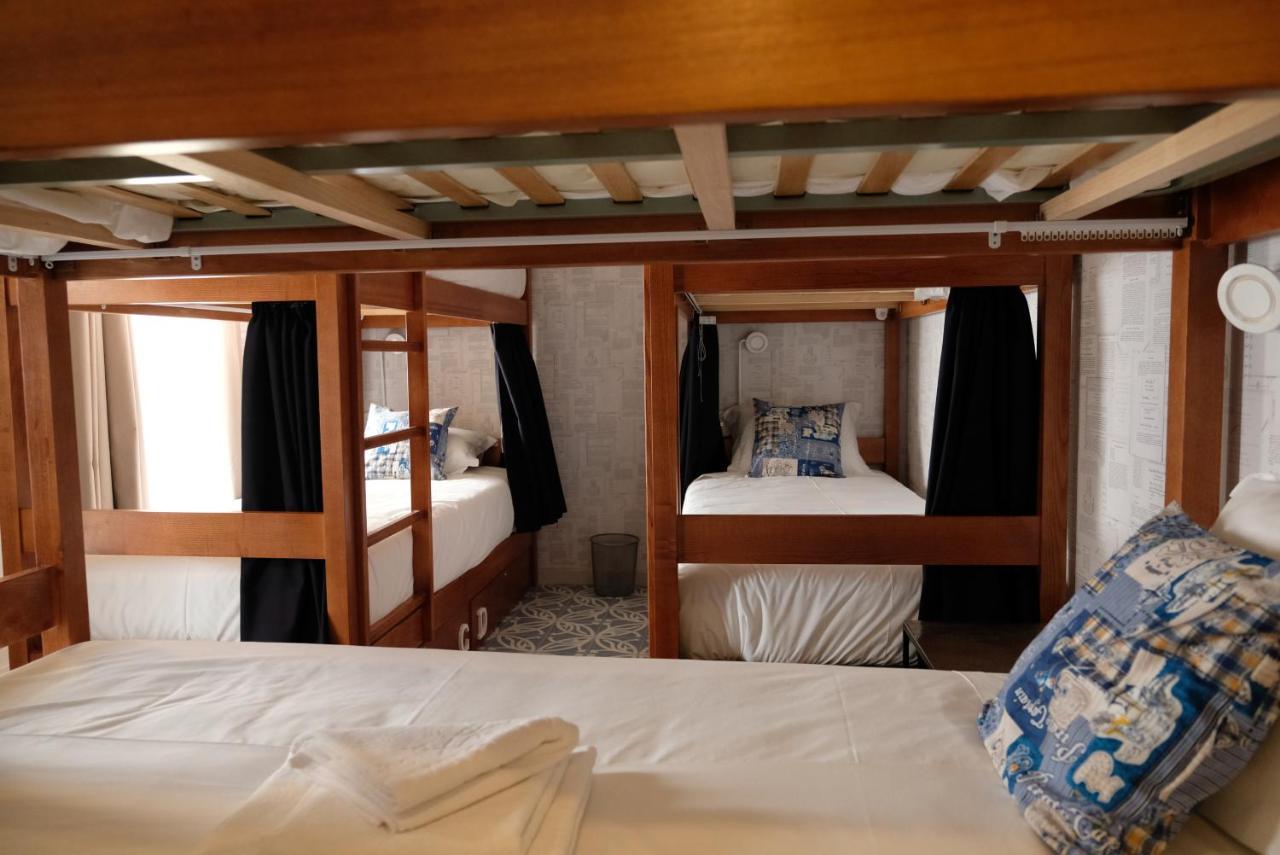 Praia da Vitória Royal Beach Hostel מראה חיצוני תמונה